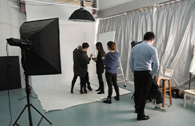 專業(yè)團(tuán)隊(duì)